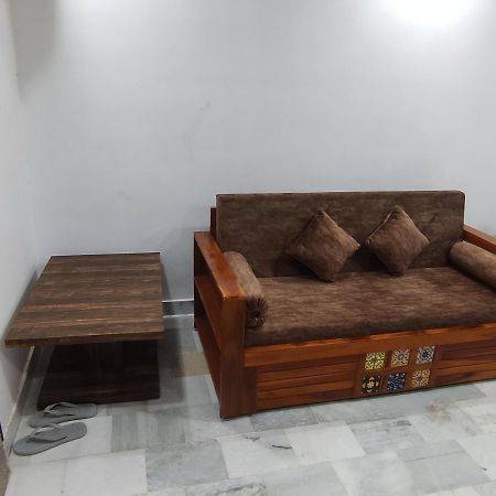 Shanti Residency Yeni Delhi Dış mekan fotoğraf