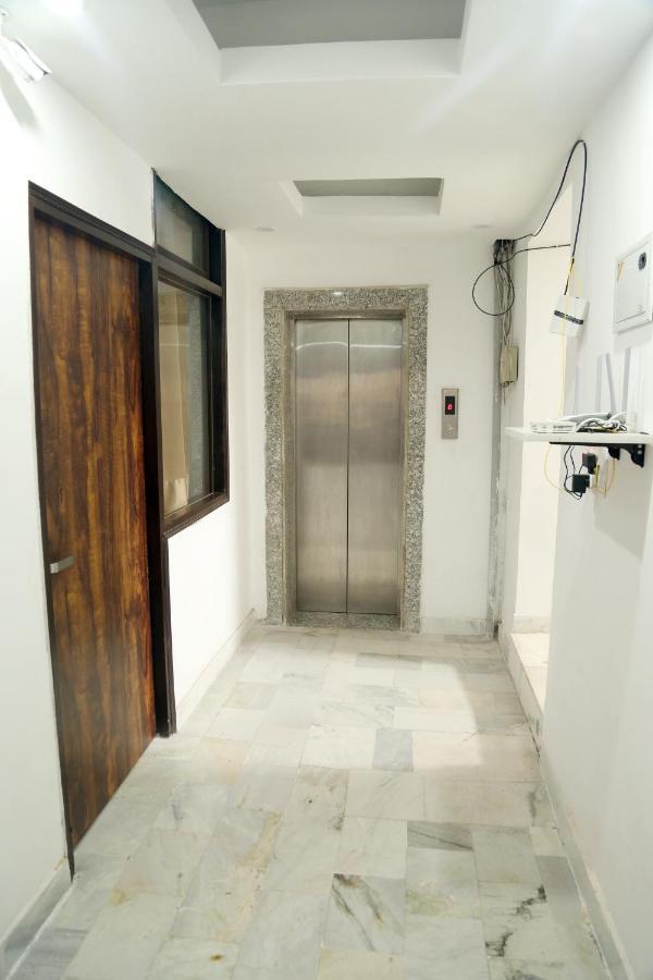 Shanti Residency Yeni Delhi Dış mekan fotoğraf