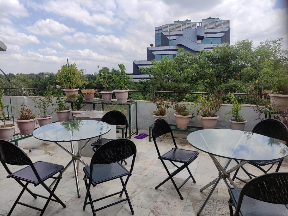 Shanti Residency Yeni Delhi Dış mekan fotoğraf
