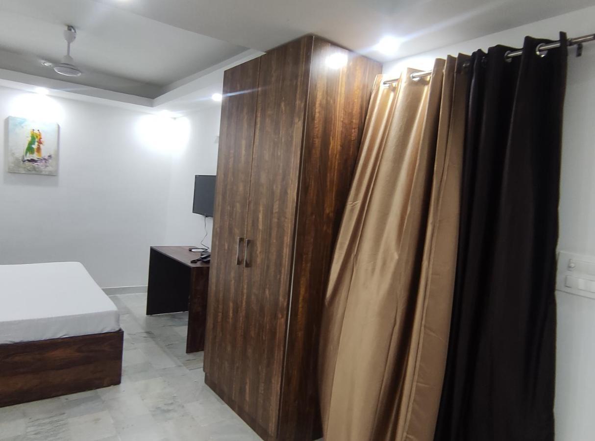 Shanti Residency Yeni Delhi Dış mekan fotoğraf