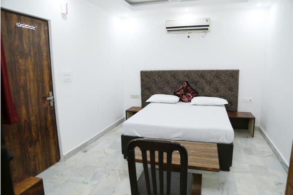 Shanti Residency Yeni Delhi Dış mekan fotoğraf